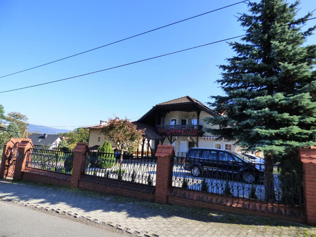 Pod Szyndzielnia Homestay *