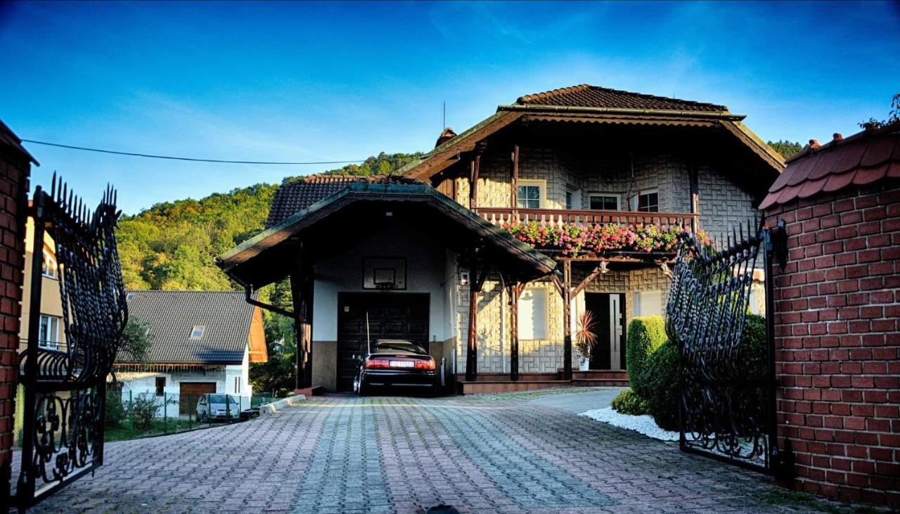 Pod Szyndzielnia Homestay Bielsko-Biala